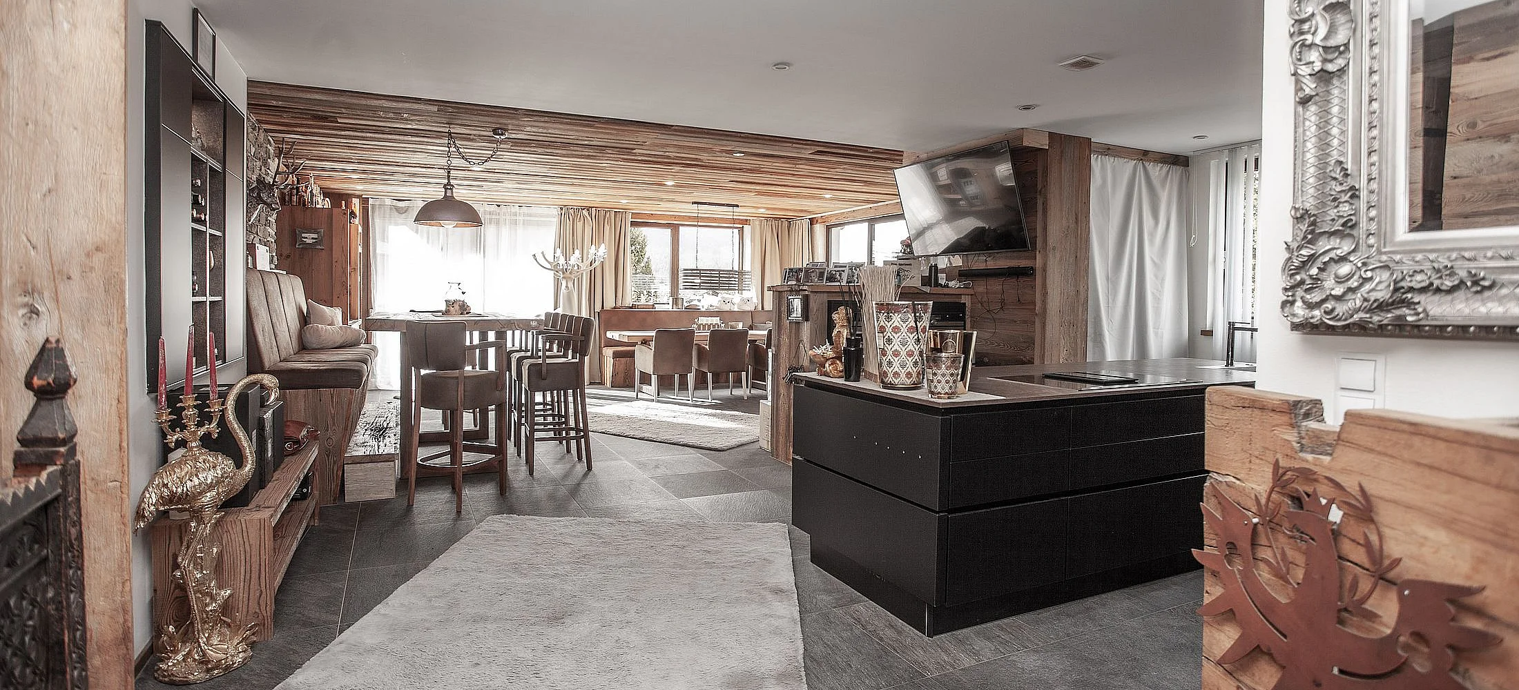 Exklusive vollmöblierte 5-Zimmer Designwohnung