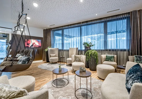 Apartment 206